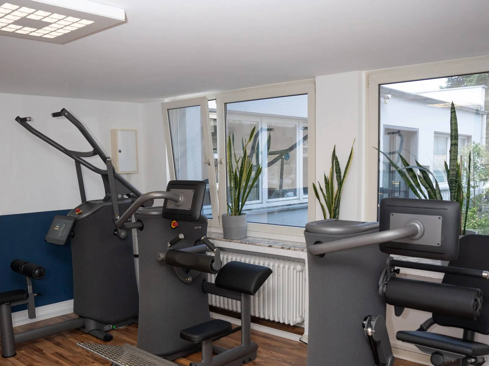 EGYM-Trainingsgeräte für Kraft und Ausdauer im Trainingszentrum Mettmann